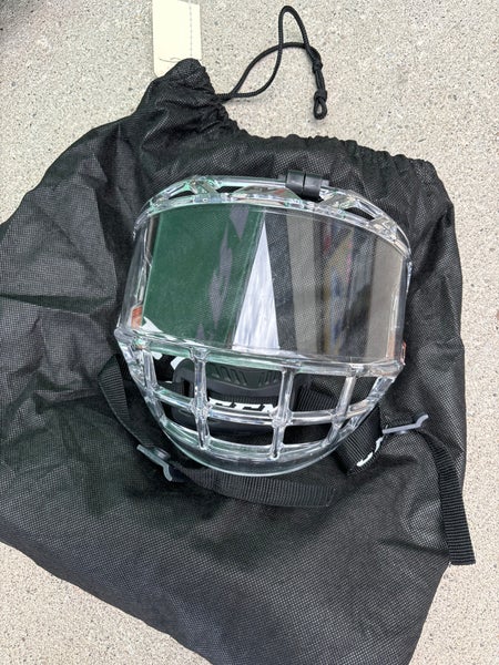 Used Junior CCM FV1 Shield