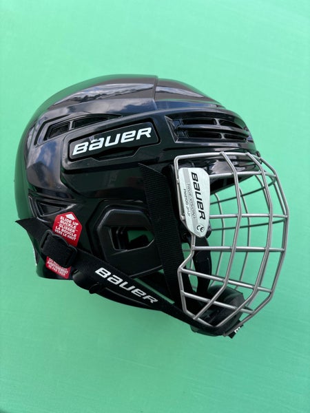 Black Used Medium Bauer BHH3800 Helmet