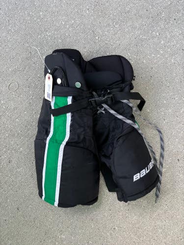 Black Used Junior Large Bauer Hockey Pants