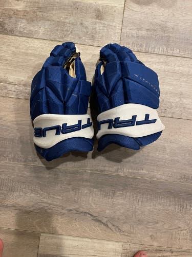 Used True 14" Pro Stock Gloves