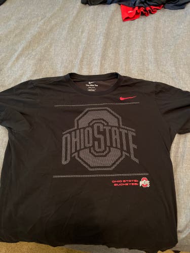 OHIO STATE Team Issued New Boys Nike Dri-Fit Shirt