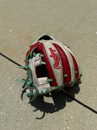 Used Right Hand Throw 11.5" Heart of the Hide Baseball Glove