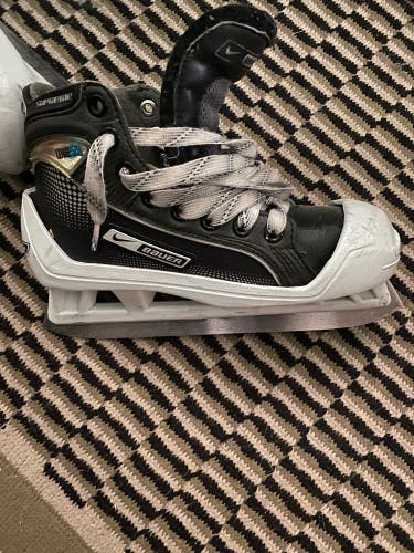 Used Junior Bauer Regular Width Size 1 Supreme One55 Hockey Skates