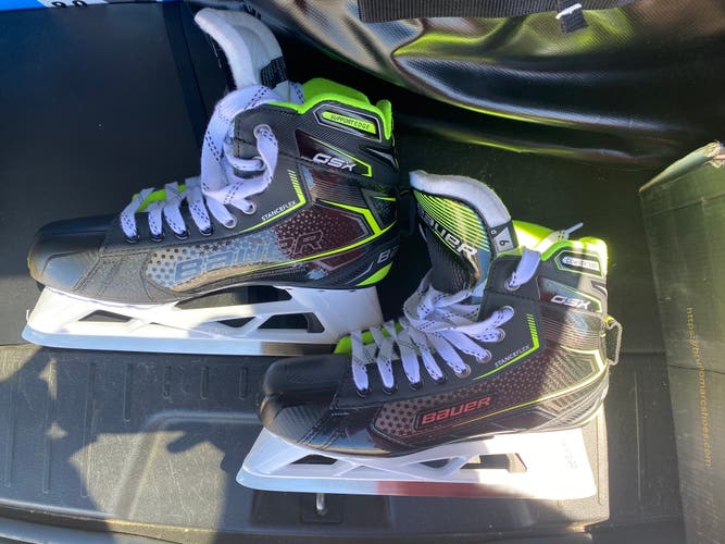 Used Senior Bauer GSX Hockey Goalie Skates Regular Width 9