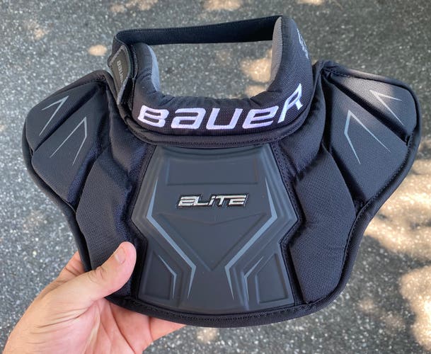 New Bauer Elite Goalie Neck Guard