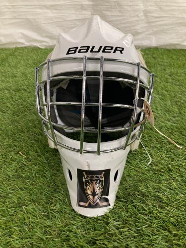 White Used Junior Bauer 930 Goalie Mask