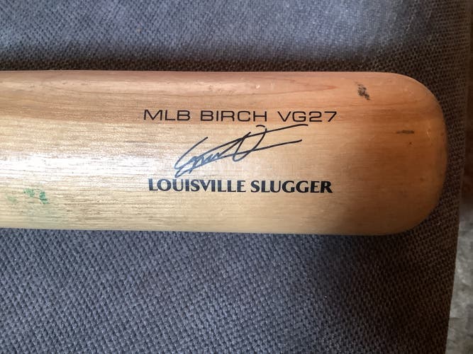 Used 2023 Louisville Slugger MLB Prime Birch Bat (-3) Birch 28 oz 31"