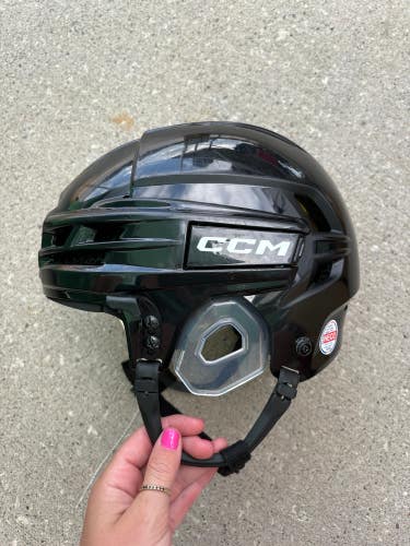 Black Used Large CCM tacks 720 Helmet