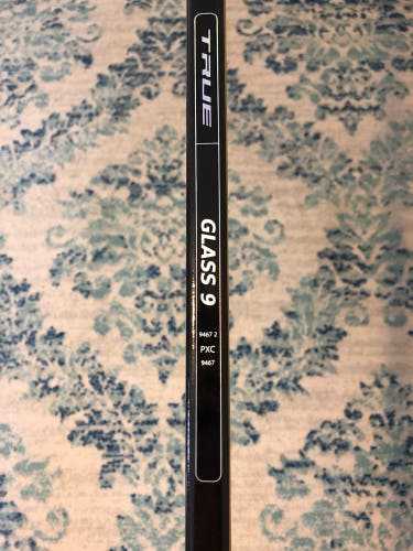 New Senior True Catalyst 9X Right-Handed Cody Glass Pro Stock Hockey Stick (TC2/80 Flex)