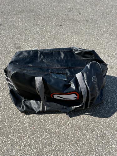 Used Warrior Bag Senior