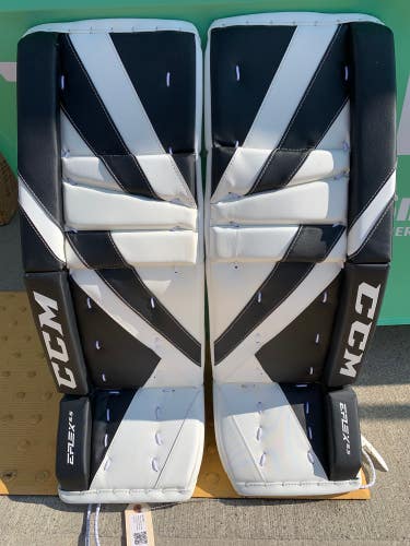 Black New 30" Intermediate CCM Extreme Flex E5.5 Goalie Leg Pads