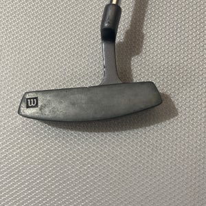 Used Wilson Dyna Balance 407 34” Putter