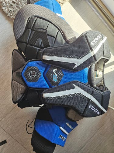New XS Vaughn Velocity V9 Goalie Chest Protector Pro Stock