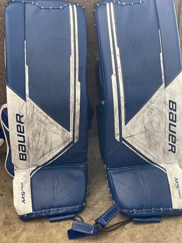 Used 31" Bauer Supreme M5 Pro Goalie Leg Pads