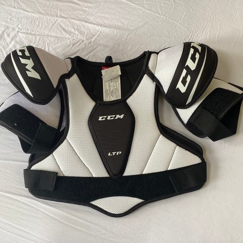 hockey shoulder pad ccm ltp junior small NEW