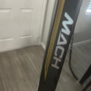 Supreme Mach used stick. Good condition 27” p31 goalie