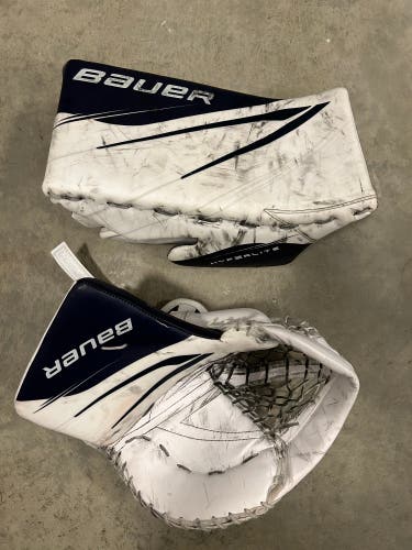 Used Bauer Hyperlite 2 Senior Goalie Gloves