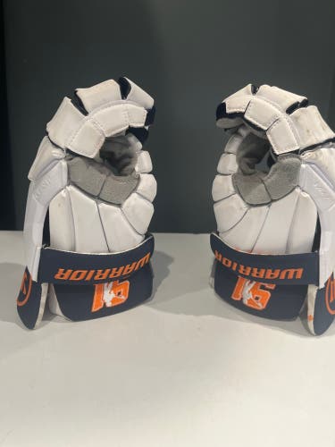 Warrior lacrosse gloves