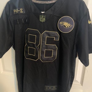 Zach Ertz/ Black Used Youth XL Boys Jersey