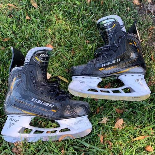 Used Senior Bauer Supreme M5 Pro Hockey Skates | Size 7 Fit 1