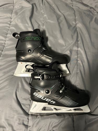 Bauer KONEKT Goalie skates (Size 9)