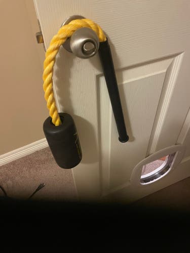 Rope bat training tool