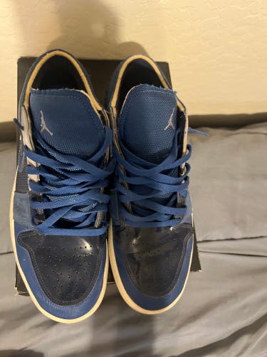 Blue Used Unisex Air Jordan Jordan 1 Low Shoes