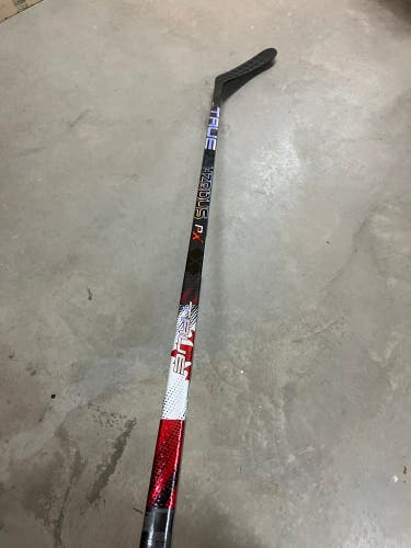 New True Right Handed P28M Pro Stock Hzrdus PX Hockey Stick