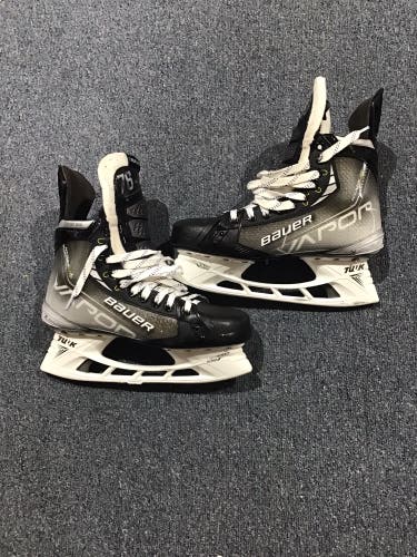 Used Senior Bauer Skjei Pro Stock R 9 L 9.5Vapor Hyperlite Hockey Skates