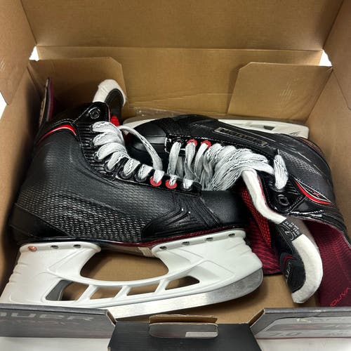 New Bauer Vapor X700 Skates | Size 7ee