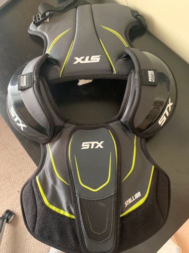 New Youth STX Stallion 200 Shoulder Pads