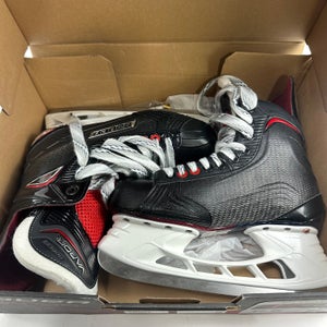 New Bauer Vapor X700 Skates | 6.5 EE