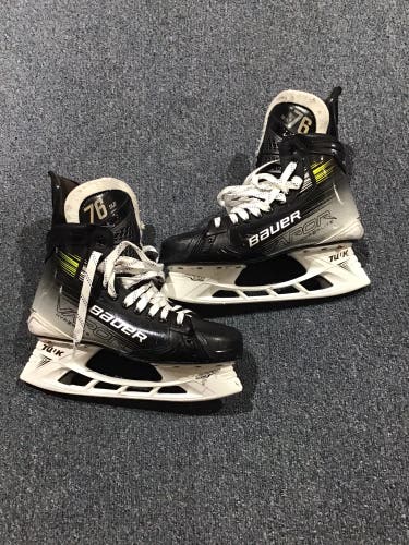 Used Senior Bauer Skjei Pro Stock R 9 L 9.5 Vapor Hyperlite 2 Hockey Skates