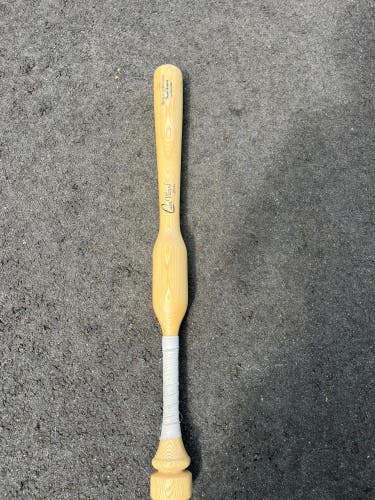 Used  CamWood   32" Bat