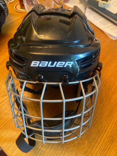 S/P Bauer Black Helmet - excellent condition