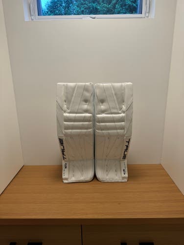 True 9x3 Goalie Leg Pads in Hockey