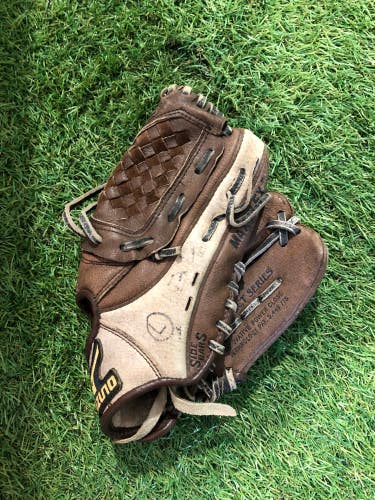 Used Kid Pitch (9YO-13YO) Mizuno Prospect Right Hand Throw Pitcher's Baseball Glove 10"