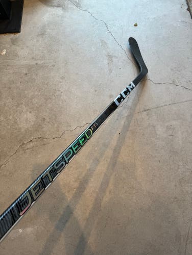 (NHL) New Senior CCM Left Hand P29 85 Flex Pro Stock Jetspeed FT6 Pro Hockey Stick