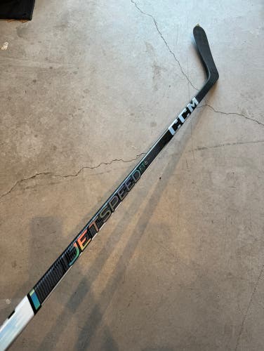 (NHL) New Senior CCM Left Hand P29 85 Flex Pro Stock Jetspeed FT6 Pro Hockey Stick