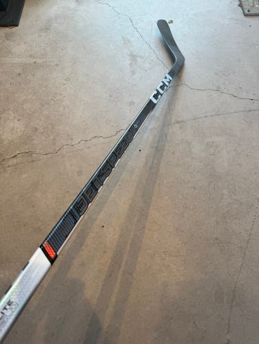 NHL New Senior CCM Left Hand P88M 75 Flex Pro Stock Jetspeed FT6 Pro Hockey Stick