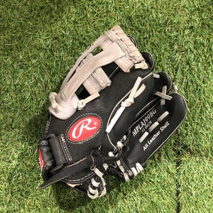 Used Kid Pitch (9YO-13YO) Rawlings Right Hand Throw Outfield Baseball Glove 11"