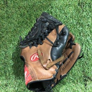 Used Kid Pitch (9YO-13YO) Rawlings Premium Series Right Hand Throw Infield Baseball Glove 11.75"