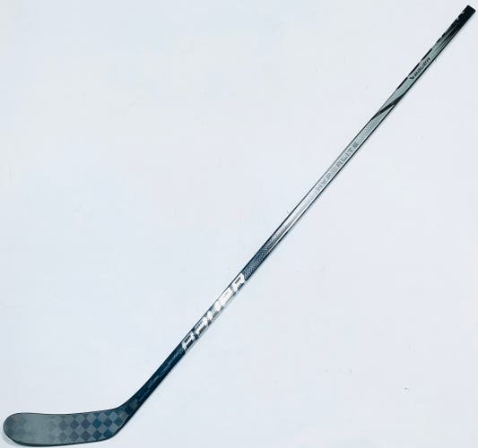 New Custom Silver Bauer Vapor Hyperlite 2 Hockey Stick-RH-77 Flex-P28M-Grip W/ Full Tactile