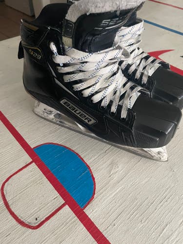 Used Senior Bauer Regular Width   8.5 Supreme S29 Hockey Skates