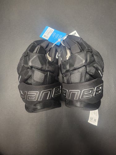 New Bauer Supreme Mach Gloves Intermediate 13" black