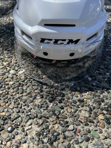 Used Medium CCM Tacks 910 Helmet $ Visor