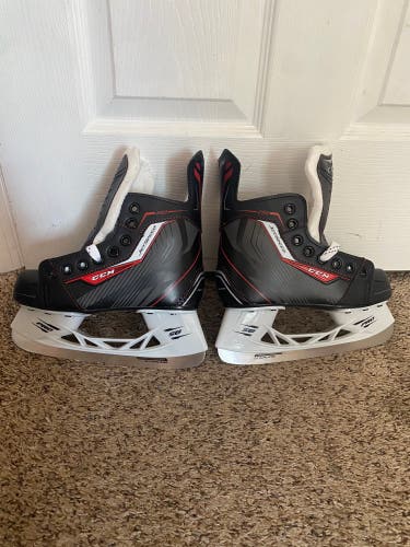 CCM Jetspeed 250 youth goalie skates