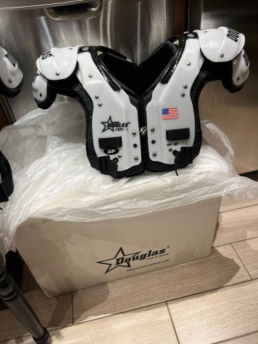 New Large Douglas QBK Shoulder Pads