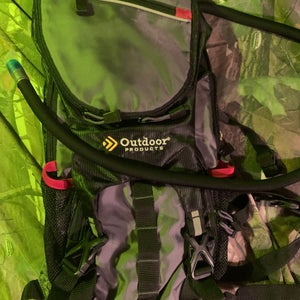 Used Outdoor Products Hidration Backpack