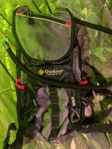 Used Outdoor Products Hidration Backpack